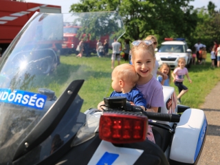 Képes összegzés a Rendvédelmi nap kínálatáról - fotó: 