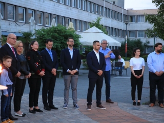 A Városháza teret is útba ejtette a Szalamander - fotó: 