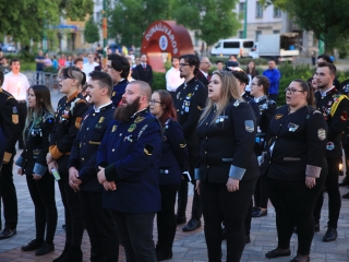 A Városháza teret is útba ejtette a Szalamander - fotó: 