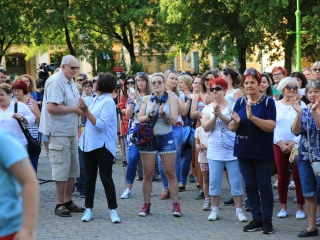 Demonstráció a státusztörvény ellen - fotó: 