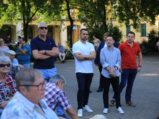 Demonstráció a státusztörvény ellen - fotó: 