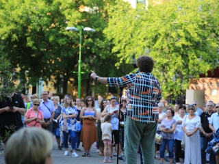 Demonstráció a státusztörvény ellen - fotó: 
