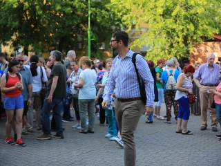 Demonstráció a státusztörvény ellen - fotó: 
