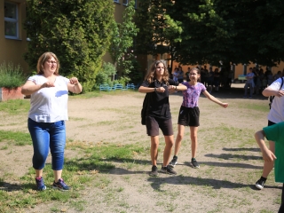 Sport és játék az iskolaudvaron – családoknak, együtt! - fotó: 