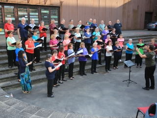 Jubileumi évtől búcsúzott a Dunaújvárosi Vegyeskar - fotó: 