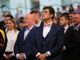 Diplomaátadó pillanatképek a Dunaújvárosi Egyetemen - fotó: 