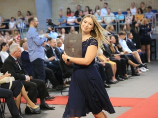 Diplomaátadó pillanatképek a Dunaújvárosi Egyetemen - fotó: 