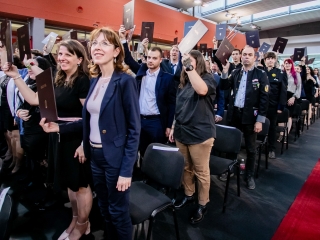 Diplomaátadó pillanatképek a Dunaújvárosi Egyetemen - fotó: 