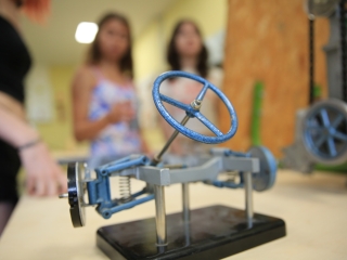 Tábori képtár a DKA bázisáról - fotó: 