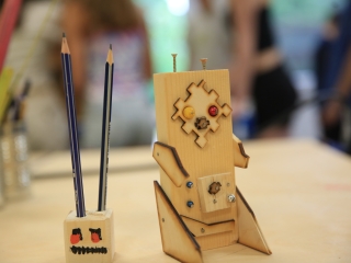 Tábori képtár a DKA bázisáról - fotó: 