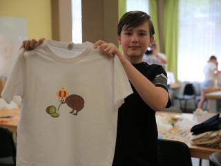 Tábori képtár a DKA bázisáról - fotó: 