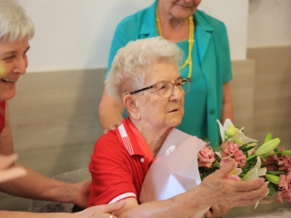 Családi körben köszöntötték 100. születésnapján - fotó: 