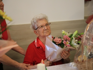 Családi körben köszöntötték 100. születésnapján - fotó: 