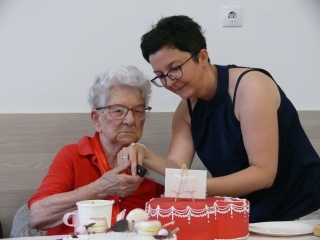 Családi körben köszöntötték 100. születésnapján - fotó: 