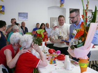 Családi körben köszöntötték 100. születésnapján - fotó: 