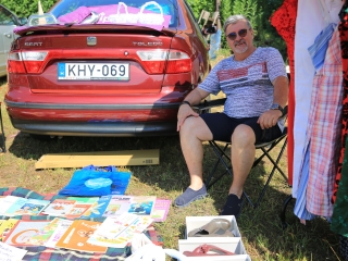 Közösségi kincsvadászat a volt újtelepi iskola udvarán - fotó: 