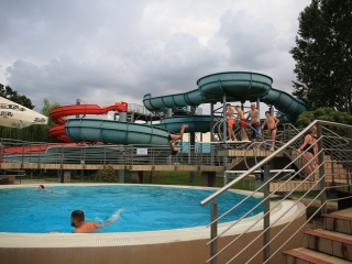 Strandok Éjszakája az élményfürdőben (2023) - fotó: 