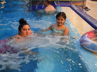 Strandok Éjszakája az élményfürdőben (2023) - fotó: 