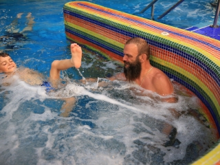 Strandok Éjszakája az élményfürdőben (2023) - fotó: 