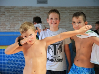 Évadzáró táborjárás, nagy csobbanásokkal - fotó: 