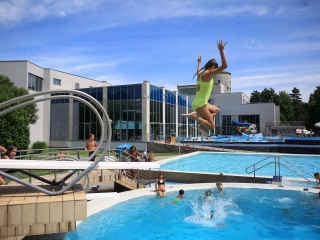 Évadzáró táborjárás, nagy csobbanásokkal - fotó: 