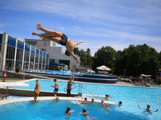 Évadzáró táborjárás, nagy csobbanásokkal - fotó: 