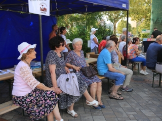 KönyvTér a Városháza téren (2023) - fotó: 