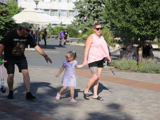 KönyvTér a Városháza téren (2023) - fotó: 