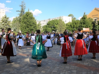 KönyvTér a Városháza téren (2023) - fotó: 