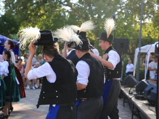 KönyvTér a Városháza téren (2023) - fotó: 