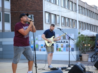 KönyvTér a Városháza téren (2023) - fotó: 