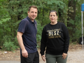 Az erdei tornapálya megtisztítása - fotó: 