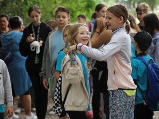 Az erdei tornapálya megtisztítása - fotó: 