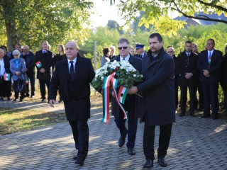 A forradalom emlékezete – ünnepi pillanatokkal - fotó: 