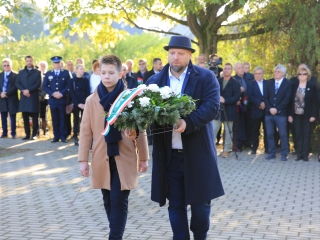 A forradalom emlékezete – ünnepi pillanatokkal - fotó: 