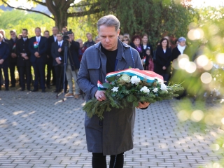 A forradalom emlékezete – ünnepi pillanatokkal - fotó: 