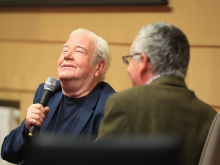 Gálvölgyi János volt a "Rajta, Újváros!" Egyesület sorozatának vendége - fotó: 