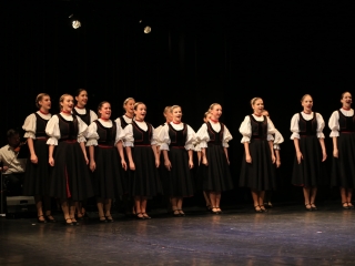 Dunaújvárosi Vasas Táncegyüttes – közös ünnep a Bartókban - fotó: 