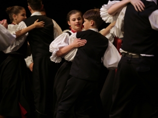 Dunaújvárosi Vasas Táncegyüttes – közös ünnep a Bartókban - fotó: 
