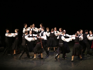 Dunaújvárosi Vasas Táncegyüttes – közös ünnep a Bartókban - fotó: 