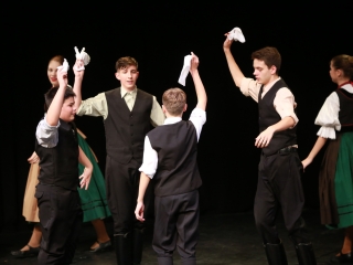 Dunaújvárosi Vasas Táncegyüttes – közös ünnep a Bartókban - fotó: 