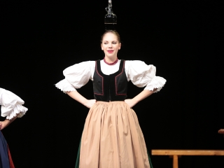 Dunaújvárosi Vasas Táncegyüttes – közös ünnep a Bartókban - fotó: 