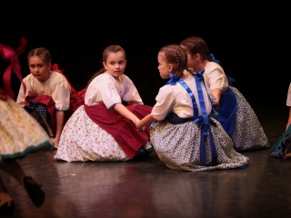 Dunaújvárosi Vasas Táncegyüttes – közös ünnep a Bartókban - fotó: 