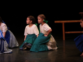 Dunaújvárosi Vasas Táncegyüttes – közös ünnep a Bartókban - fotó: 