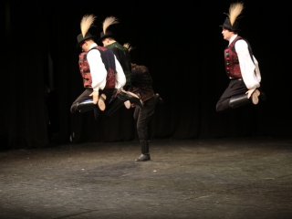 Dunaújvárosi Vasas Táncegyüttes – közös ünnep a Bartókban - fotó: 