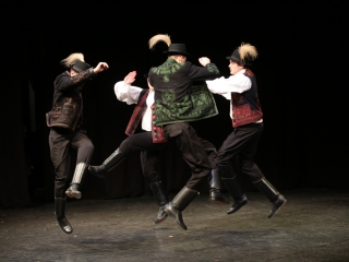 Dunaújvárosi Vasas Táncegyüttes – közös ünnep a Bartókban - fotó: 