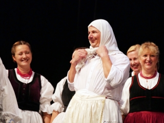 Dunaújvárosi Vasas Táncegyüttes – közös ünnep a Bartókban - fotó: 