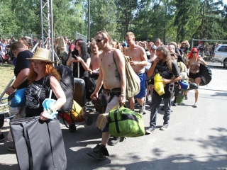 Rockmaraton: Beköltözés és előkészületek - fotó: Ónodi Zoltán