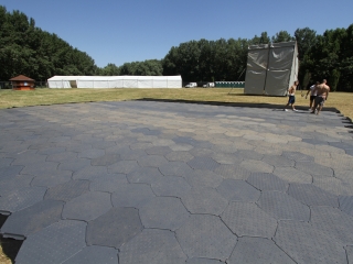 Rockmaraton: Beköltözés és előkészületek - fotó: Ónodi Zoltán