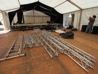 Rockmaraton: Beköltözés és előkészületek - fotó: Ónodi Zoltán